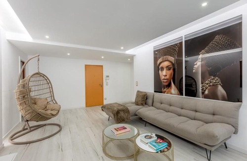 Santa Clara Apartment | Spacious 3-bedroom condo near Lisbon Airport