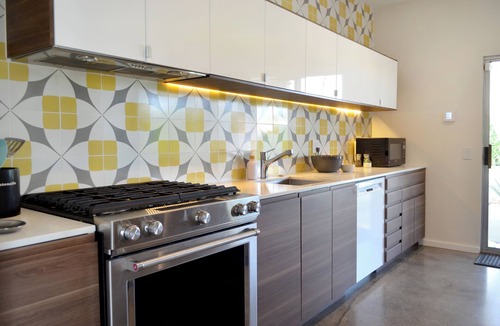 Sunmor House | Spacious 4-bedroom Mid-Century house in Palm Springs