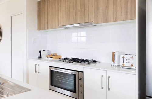 Ripley House | Spacious 4BR Home, for a Family of 8/Work friendly