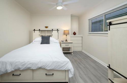 West Newport House | Spacious 5BR Beach Home with Ocean Views