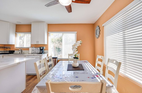 East Grove House | Spacious 7-bedroom house in quiet neighborhood