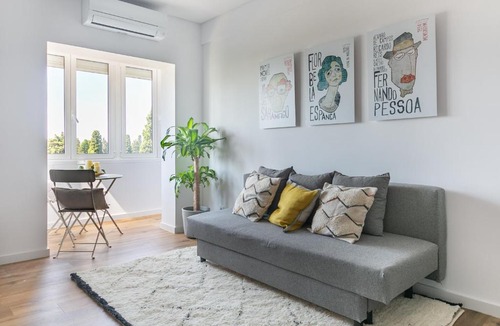 Santo Condestavel Apartment | Spacious Apt Campo D'Ourique by Lisbeyond
