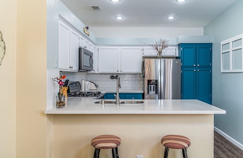 Las Vegas Apartment | Spacious condo close to the Strip on Tropicana avenue