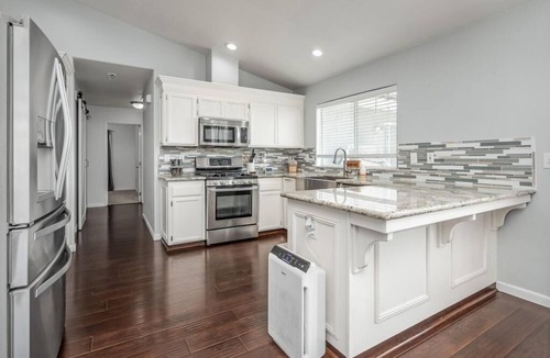 Lemoore House | Spacious Home near Surf Ranch w/Pool!