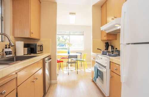 Mountain View House | Spacious Mountain View DT 3BR Gem Great for Work & Family