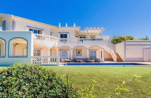 Vila do Bispo Villa | Spacious villa with Private Pool