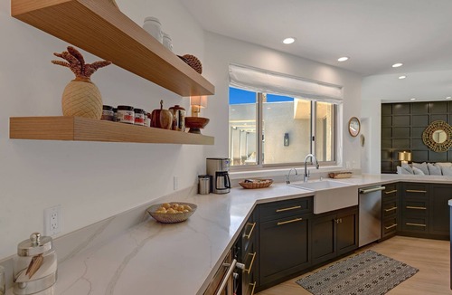 Indian Wells House | Sprawling Two Home Estate with Private Tennis Court
