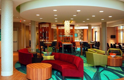 North Las Vegas Hotel | SpringHill Suites by Marriott Las Vegas North Speedway