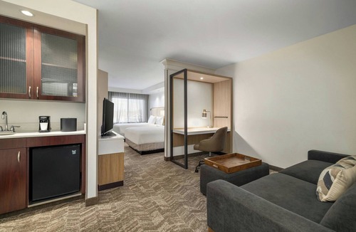Raisin Hotel | SpringHill Suites by Marriott Fresno