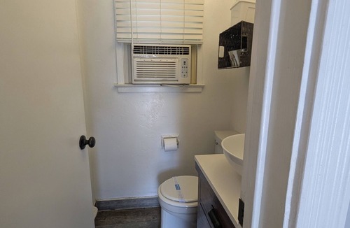 Squaw Valley Cabin | Squaw Valley Motel Room #2