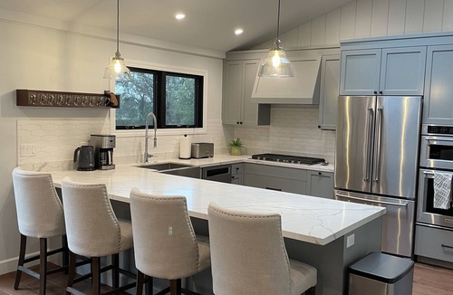 Deer Park House | St. Helena's "River House": Near Meadowood in the heart of the Napa Valley