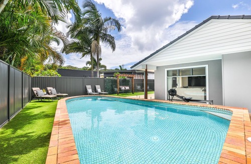 Burleigh Heads House | Start your holiday with absolute Bliss And Harmony