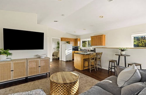 San Luis Obispo House | Stay Hacienda - 2br 1B Modern Farmhouse Style in Wine Country