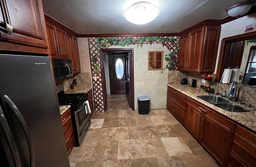 Kernville Cabin | ☀️ Steps From the Kern River, Sleeps 14, Summer Dates Booking Fast