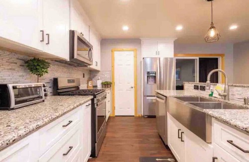 The Village House | Steps to snowplay, Spa, Billiards, Arcade