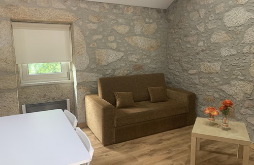 Oliveira de Frades House | Stone house, for a wonderful relaxing country stay.