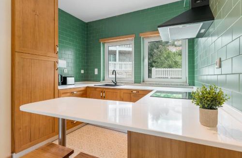 Loriga Apartment | StoneBridge Riverside Mountain Apartments