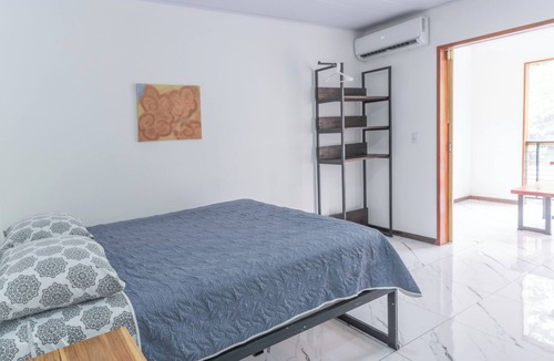 Puerto Viejo de Talamanca Hotel | Studio Apartment #6 w/Smart TV, A/C + Pool