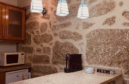 Guarda Apartment | Studio Apartment 'Casa Do Sol - Quinta Do Moinho' with Mountain View, Wi-Fi and Air Conditioning