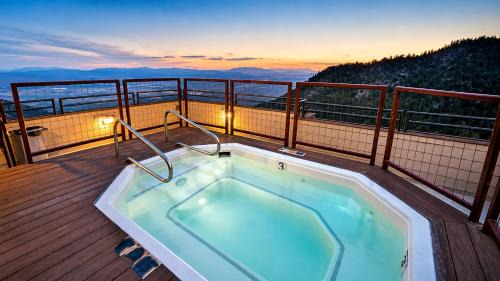 Tahoe Village Apartment | Studio at Ridge Lake Tahoe Includes Tours Activities app and Travel Card