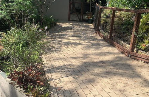 Tallebudgera Apartment | Studio Flat Close to Everything n* NO SMOKING/VAPING *