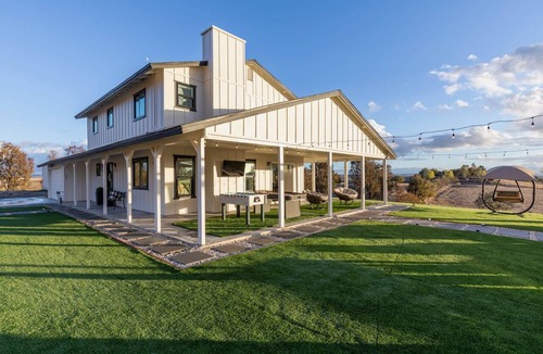 San Miguel House | Stunning 10 Acre Estate in Paso Robles w/360 Views