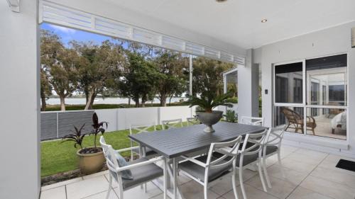 Bellara House | Stunning Home Across From Water