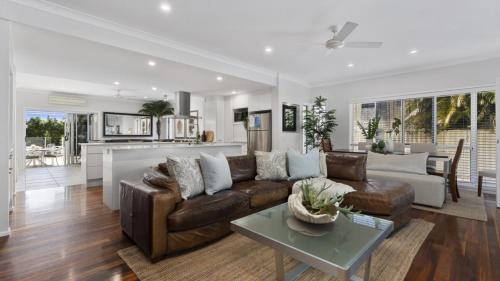 Bellara House | Stunning Home Across From Water