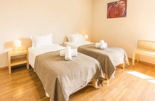 Belverde Villa | Stunning Lisbon Coast Villa | Villa Liri Gold | 9 Bedrooms | Private Pool & Billiards Table | Aroeira