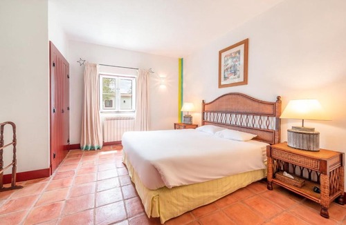 Sao Cristovao Villa | Stunning mansion in São Cristóvão