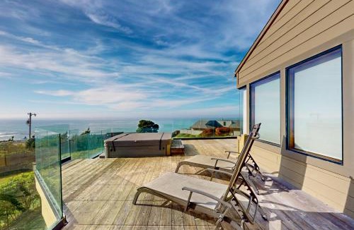 Manchester House | Stunning ocean view home with hot tub and deck