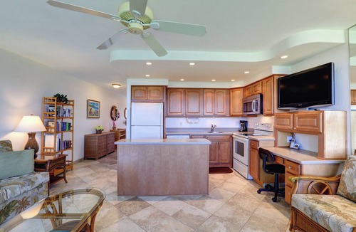 Kihei Condo | Stunning Oceanfront Kihei Surfside #612 with Breathtaking Views & AC
