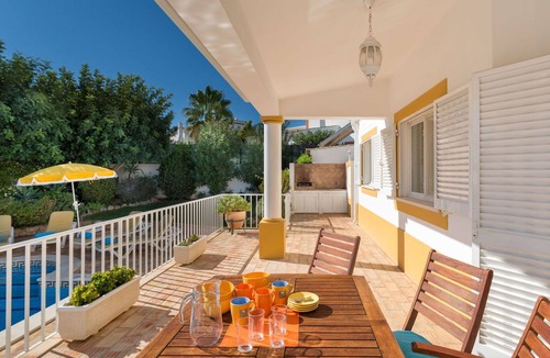Guia Villa | Stunning private villa for 6 guests with A/C, WIFI, private pool, TV and terrace