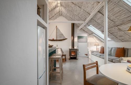 Azoia House | Stunning Seaside Retreat in Azoia, Sesimbra - Casa da Serra