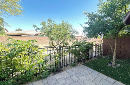 Indio House | STUNNING TRILOGY POLO CLUB DESERT-VIBE 2BR + OFFICE/2BATH NEWER HOME