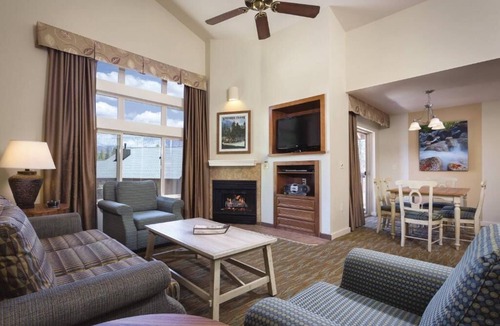 Round Hill Village Resort | Stunning Views in South Lake Tahoe