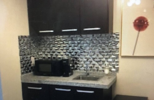 Wilshire Center Apartment | Stylish Apartment in Koreatown! Central Location!