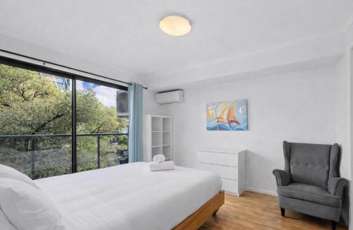 Bowen Hills Apartment | Stylish Bowen Hills Studio Near City Centre