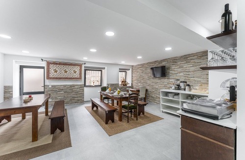 Mangualde Apartment | Stylish escape to Mangualde