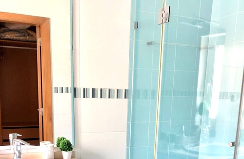Torres Vedras Apartment | Suite Like Sweet-Torres Vedras