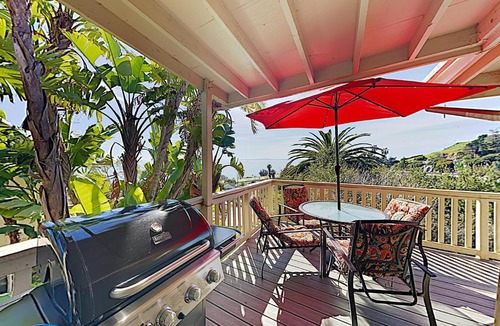 Summerland House | Summerland Lookout