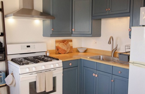 Santa Barbara Cottage | Summerland - Ocean View Home, Dogs Welcome!