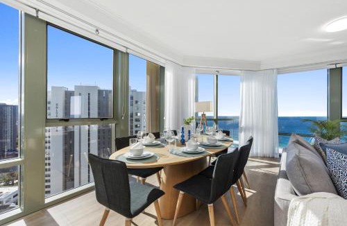 Surfers Paradise Apartment | Sun City, 4 Bedroom Ocean View Family Apartment - KIDS STAY FREE