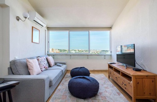 Estoril Apartment | Sunny Monte Estoril
