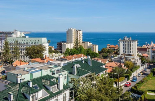 Estoril Apartment | Sunny Monte Estoril