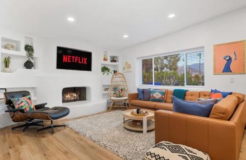 Palm Springs House | Sunny Oasis 4BR Palm Springs Paradise with Pool