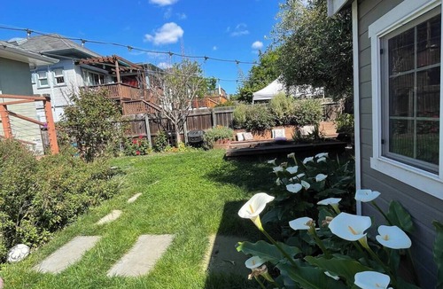 Bushrod House | Sunny Oasis: Spacious 2-bedroom house w/beautiful backyard on a peaceful block