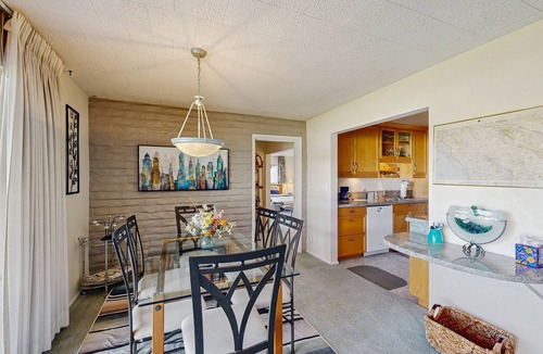 Araby Commons Condo | Sunny Palm Springs Retreat with Shared Pool, Hot Tub & Prime Location!