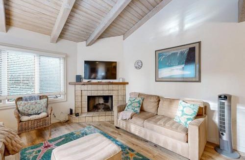East Beach House | Sunny's Santa Barbara Beach House