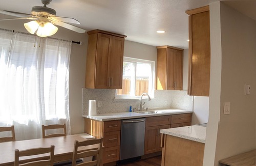 Sunnyvale West Apartment | Sunnyvale Serenity: Your Home Away from Home in the Heart of Silicon Valley